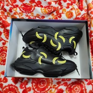 NIB Koi Footwear Bananarama Trainers